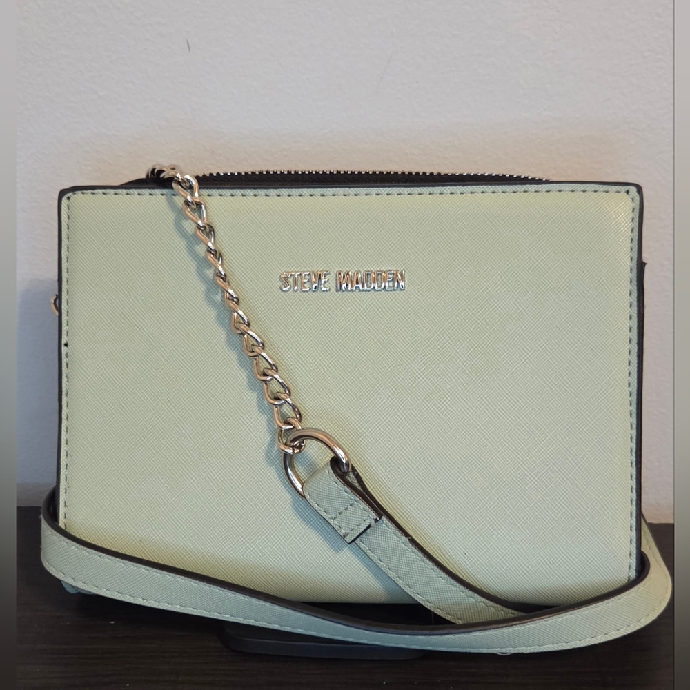 Steve Madden Mint Green Wallet on Chain Crossbody Convertible Clutch NWOT